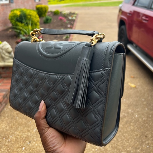 FLEMING CONVERTIBLE SHOULDER BAG - Picture 11 of 11